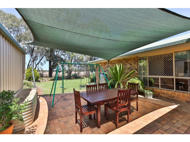 54-90 Hamlyn Road, Oakey QLD 4401
