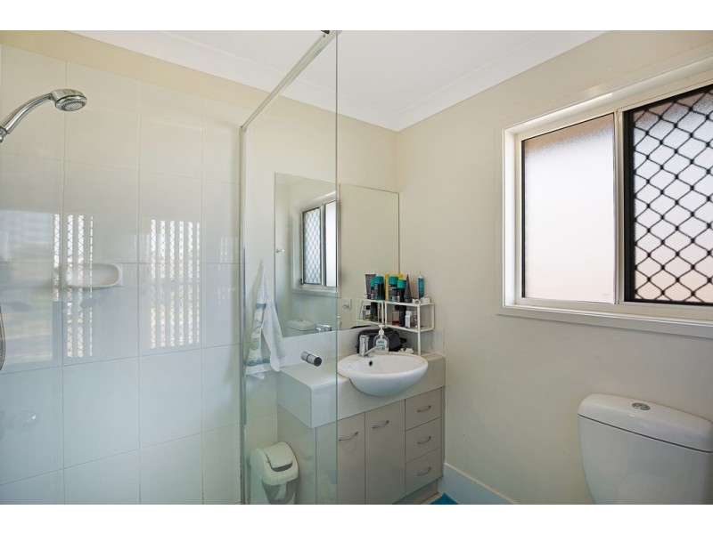 13 Sweeney Street, Kearneys Spring QLD 4350