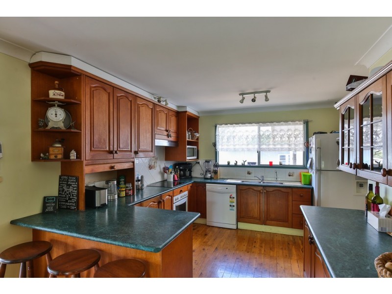 328 Hursley Road, Glenvale QLD 4350