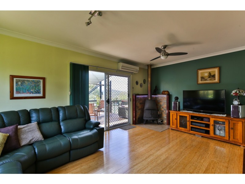 328 Hursley Road, Glenvale QLD 4350