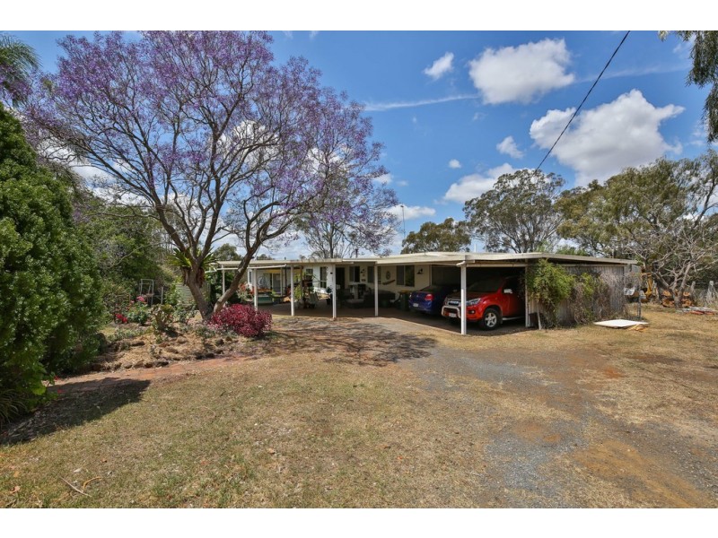 328 Hursley Road, Glenvale QLD 4350