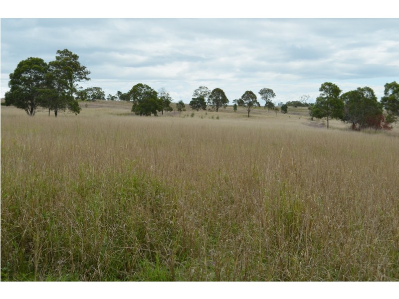 77 Hill Road, Groomsville QLD 4352