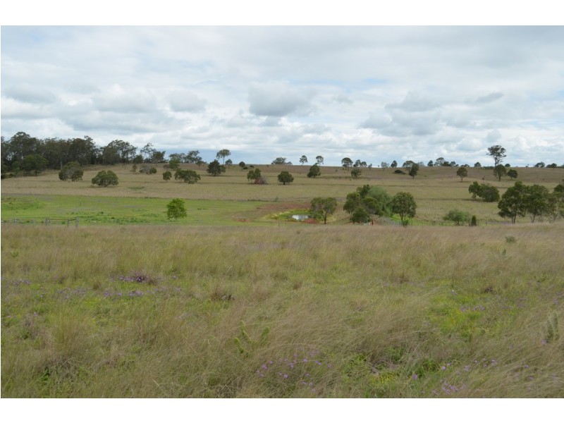 77 Hill Road, Groomsville QLD 4352