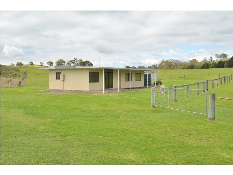 77 Hill Road, Groomsville QLD 4352