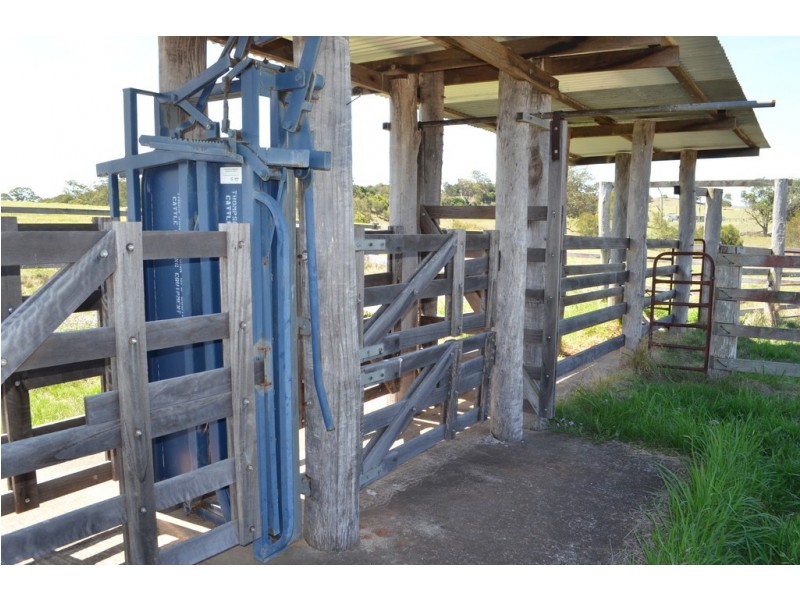 77 Hill Road, Groomsville QLD 4352