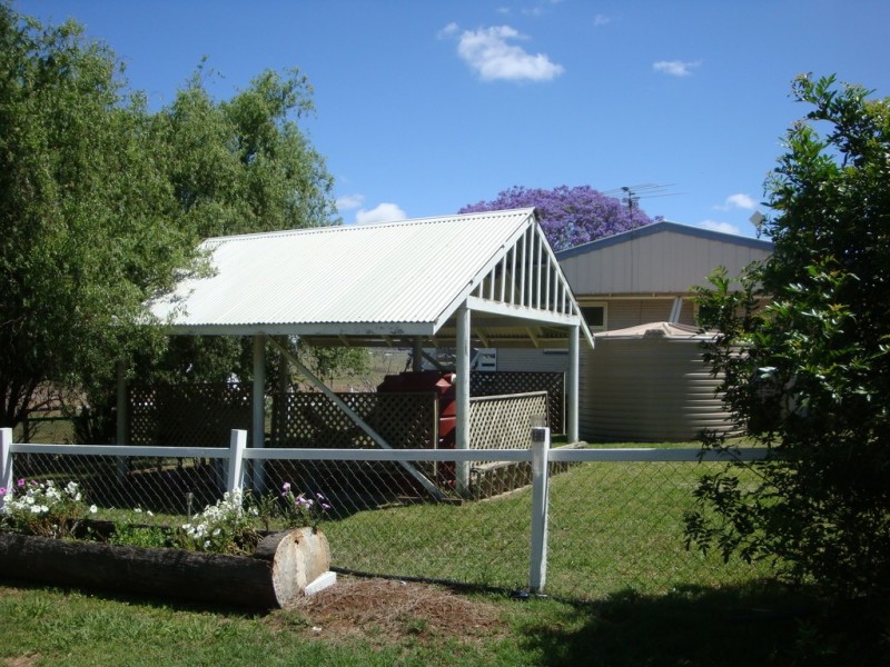 17341 New England Highway, Allora QLD 4362
