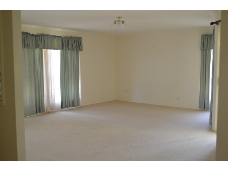 6 Jordan Court, Charlton QLD 4350