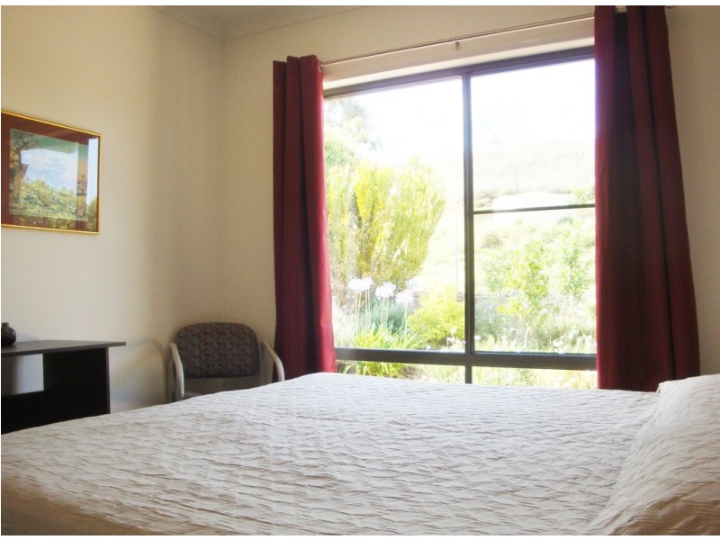 13803 New England Highway, Cambooya QLD 4358