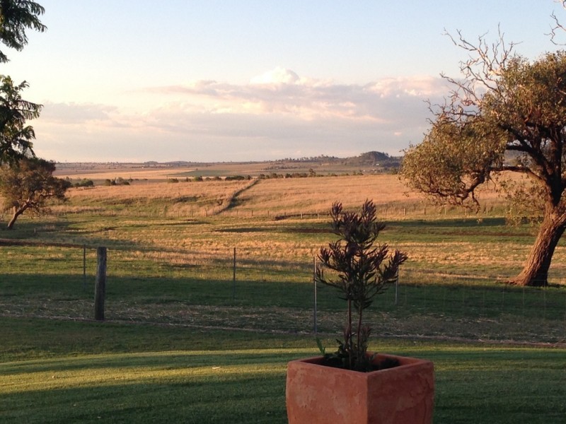 13803 New England Highway, Cambooya QLD 4358