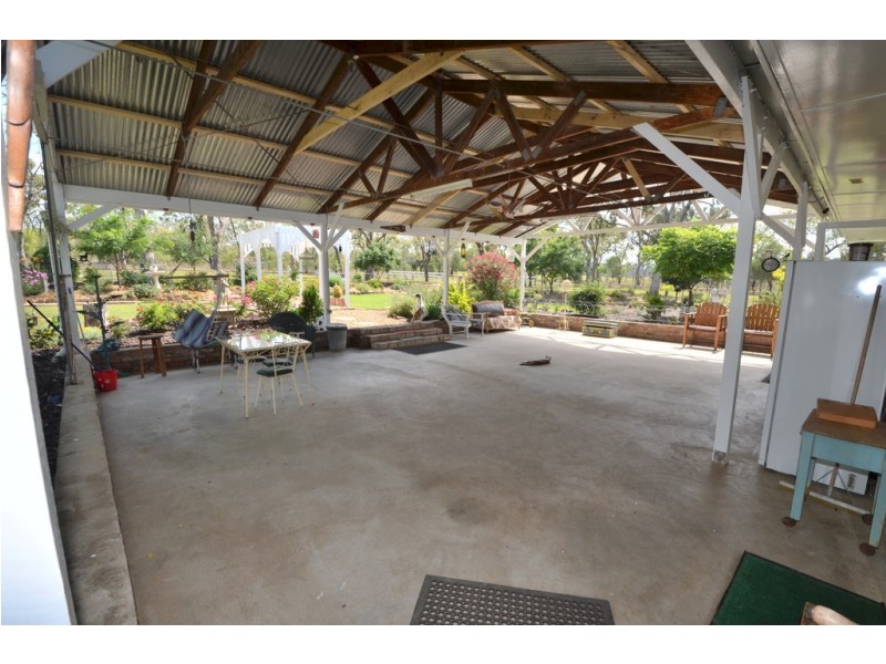 1557 Clifton Pittsworth Road, Pittsworth QLD 4356
