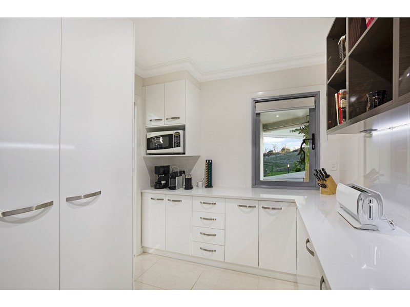 28 Manikato Drive, Hodgson Vale QLD 4352