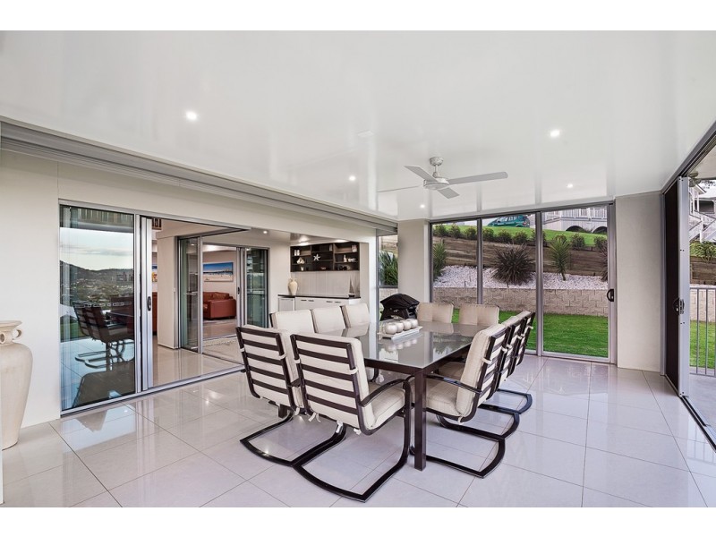 28 Manikato Drive, Hodgson Vale QLD 4352