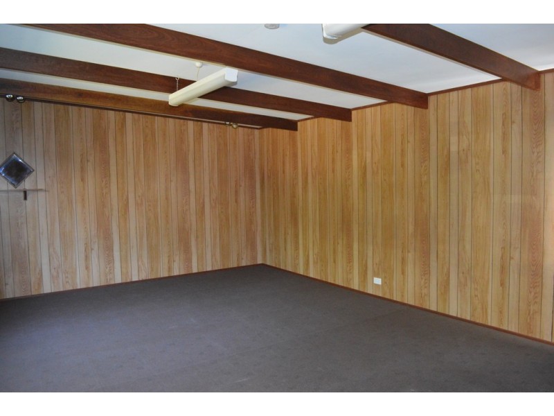 24 Fromalls Street, Harristown QLD 4350