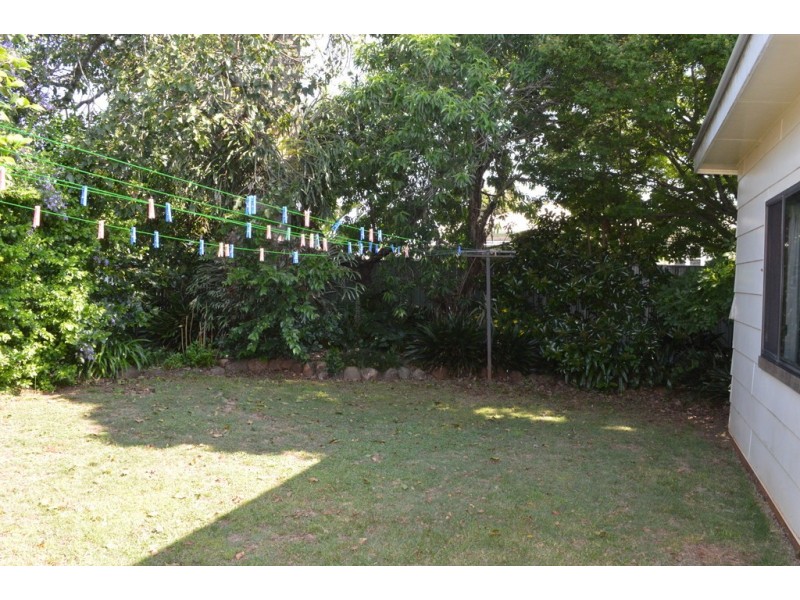 24 Fromalls Street, Harristown QLD 4350