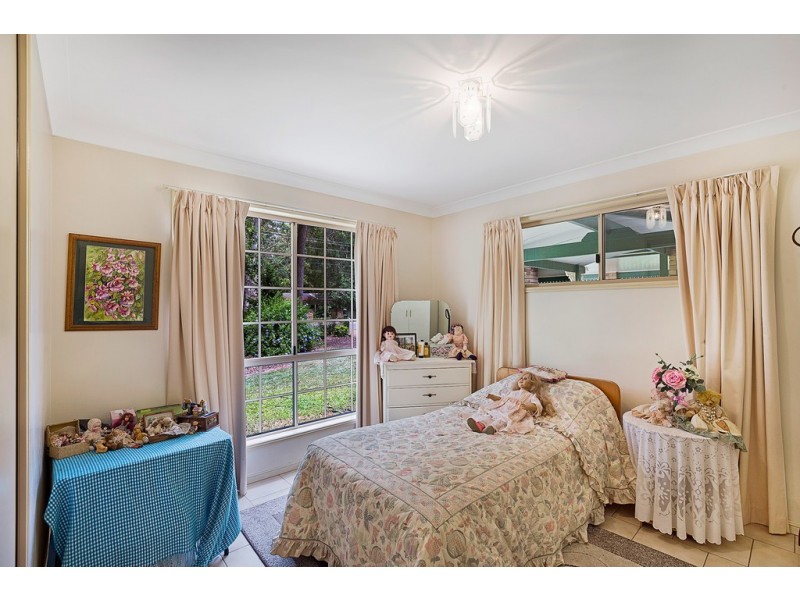16 Merrol Street, Highfields QLD 4352