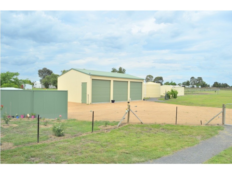 13 Tedman Road, Clifton QLD 4361