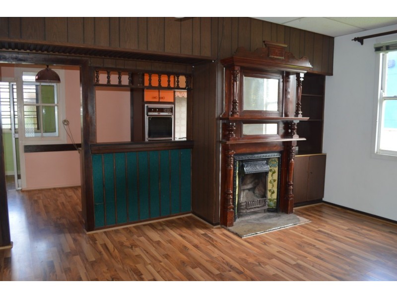 7 Thorn Street, Toowoomba City QLD 4350