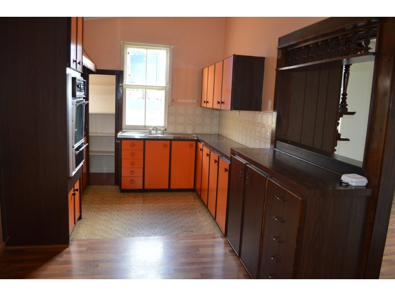 7 Thorn Street, Toowoomba City QLD 4350