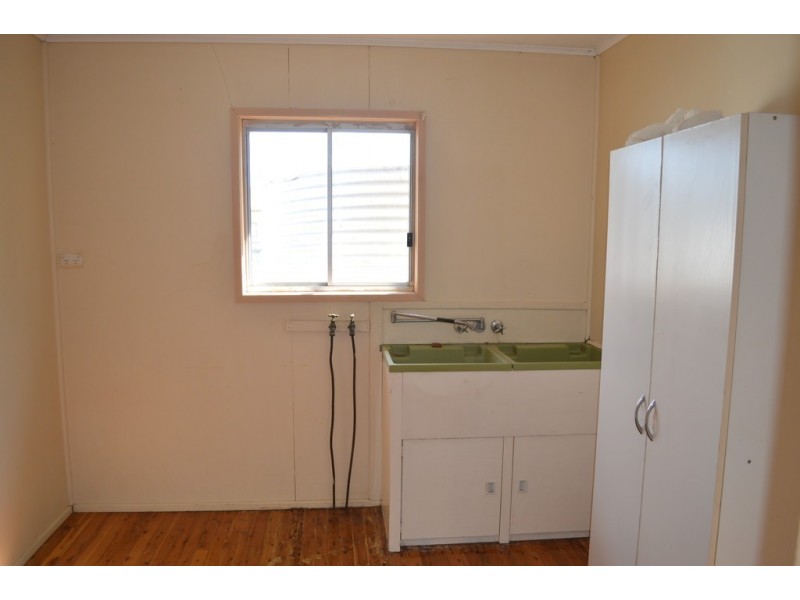7 Nungil Street, Jondaryan QLD 4403