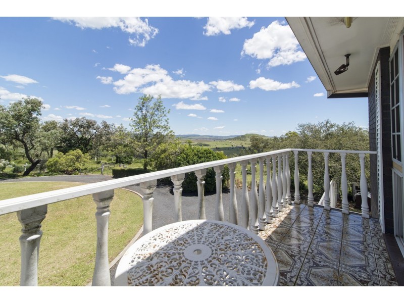 129 Carroll Road, Hodgson Vale QLD 4352