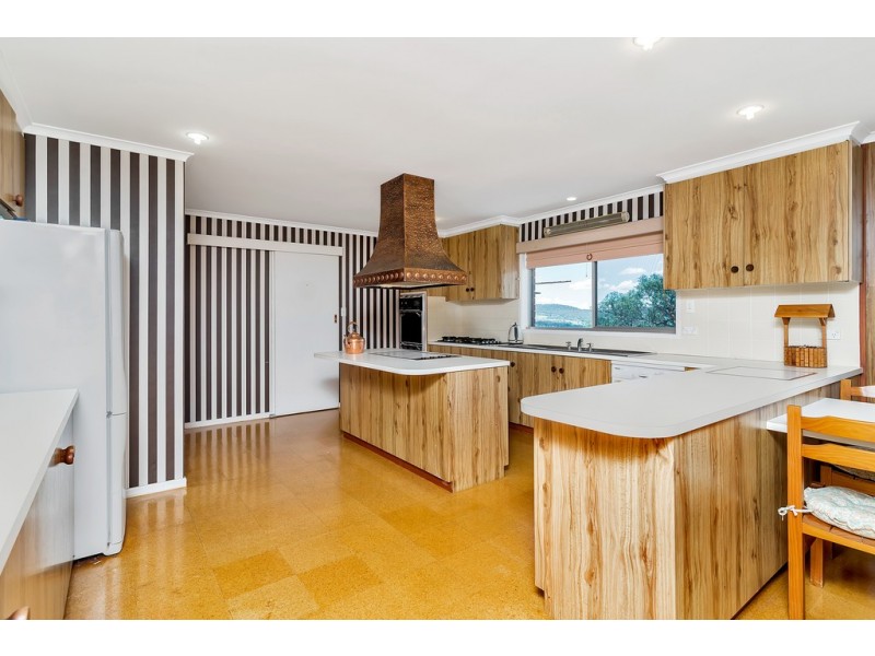 129 Carroll Road, Hodgson Vale QLD 4352