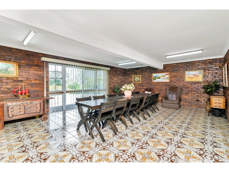 129 Carroll Road, Hodgson Vale QLD 4352