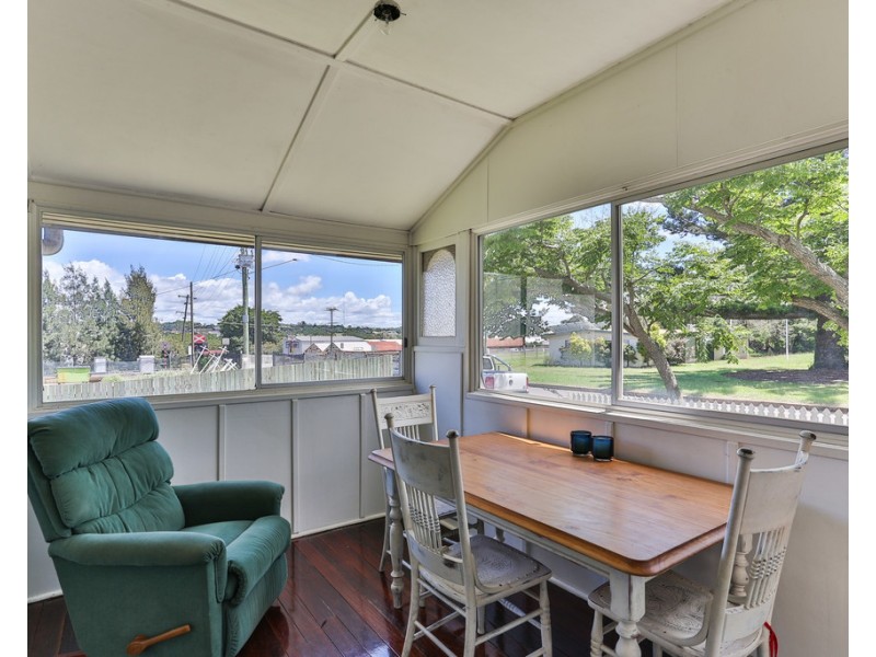 20 Jones Street, Harlaxton QLD 4350