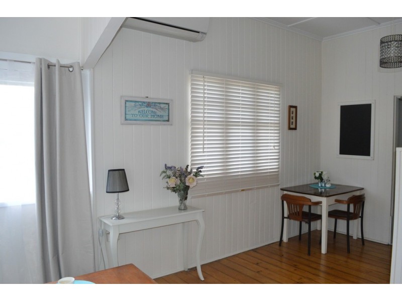 5 Bruntnell Street, Kearneys Spring QLD 4350