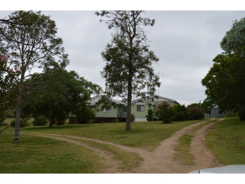 2212 Pierce Creek Road, Emu Creek QLD 4355