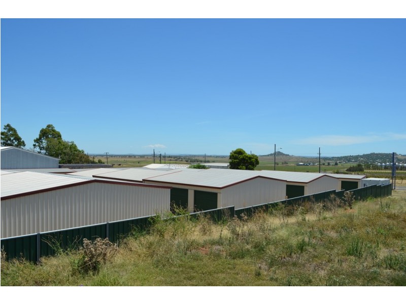 11301 Warrego Highway, Kingsthorpe QLD 4400