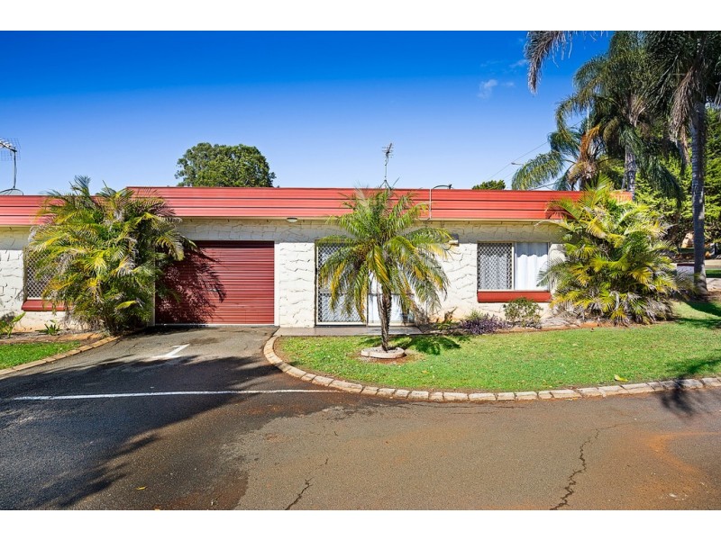 1/4 Catto Street, Centenary Heights QLD 4350