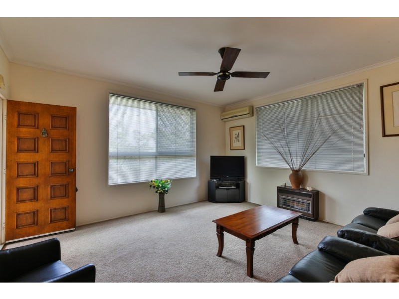 15 Yandilla Street, Newtown QLD 4350