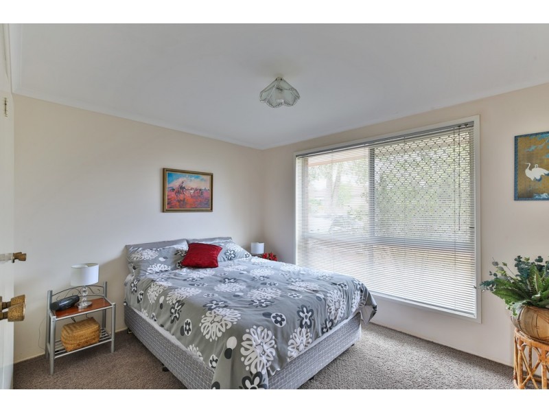 15 Yandilla Street, Newtown QLD 4350