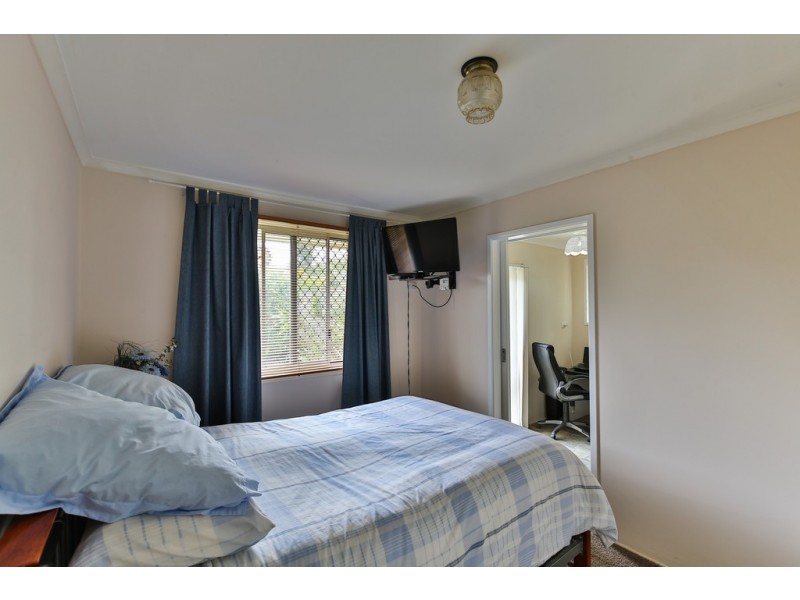 15 Yandilla Street, Newtown QLD 4350