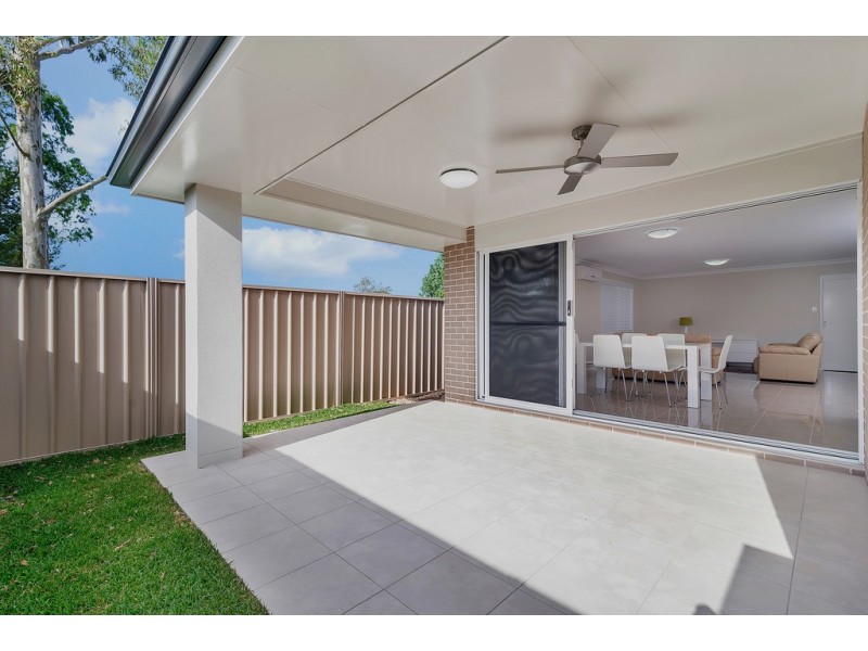 2/5 Third Avenue, Harristown QLD 4350