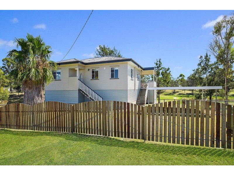 158 Kent Street, Oakey QLD 4401