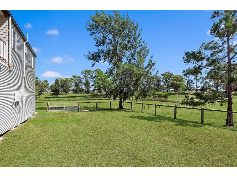 158 Kent Street, Oakey QLD 4401
