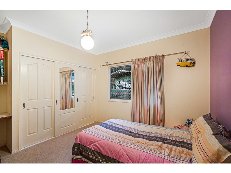 81 Smiths Creek Road, Vale View QLD 4352