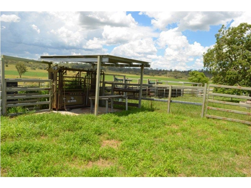 309 Avondale Road, Pittsworth QLD 4356