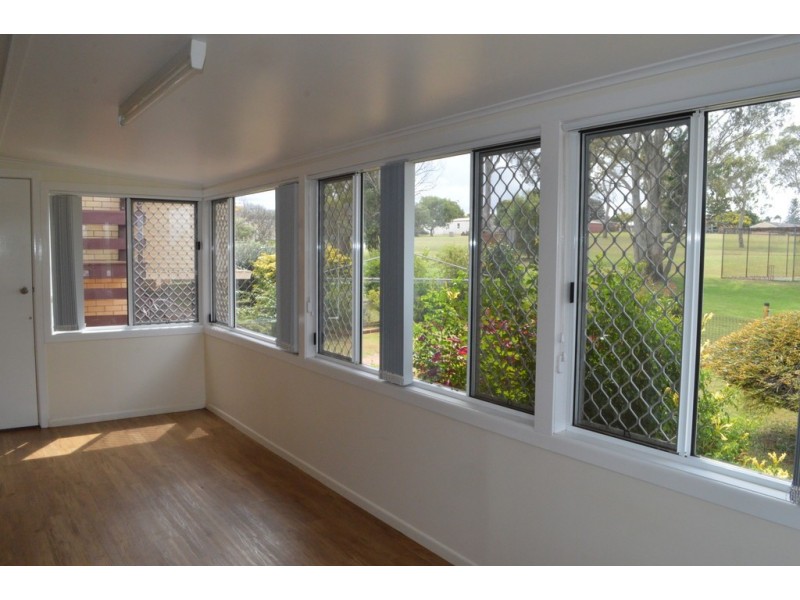 15 Nuss Street, Wilsonton QLD 4350