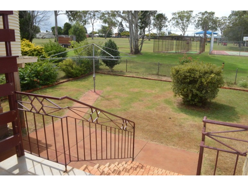 15 Nuss Street, Wilsonton QLD 4350