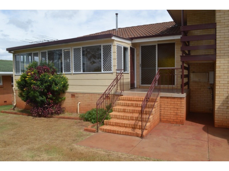 15 Nuss Street, Wilsonton QLD 4350