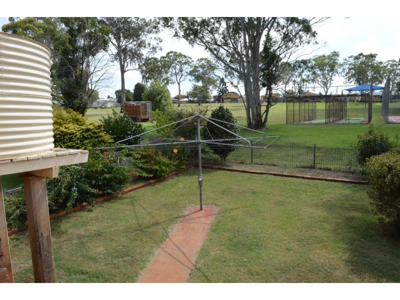 15 Nuss Street, Wilsonton QLD 4350
