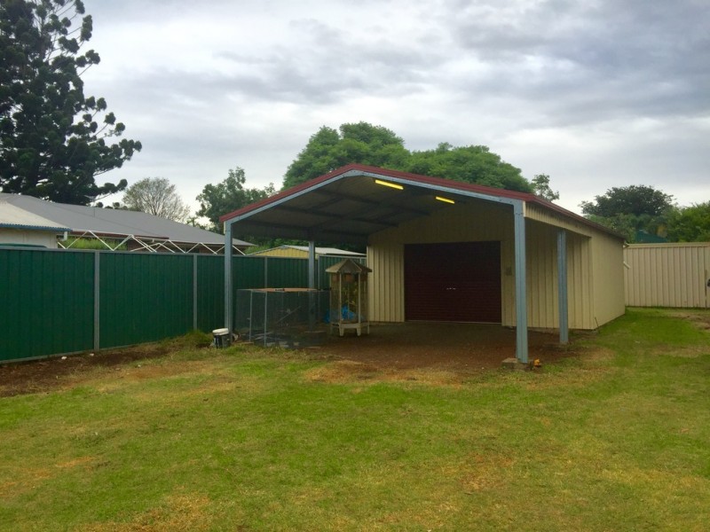 7 Waratah Street, Newtown QLD 4350