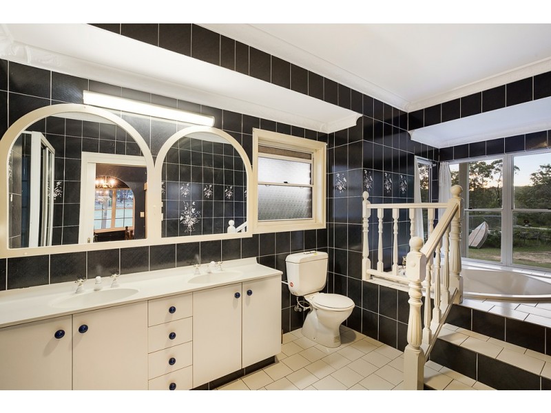 420 Back Creek Road, Crows Nest QLD 4355
