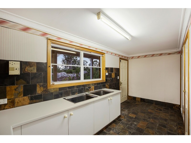 420 Back Creek Road, Crows Nest QLD 4355