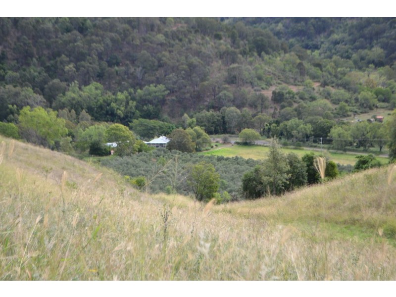561 Lefthand Branch Road, Lefthand Branch QLD 4343