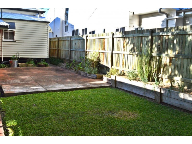 16 Eleanor Street, Toowoomba City QLD 4350