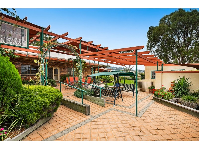 12808 New England Highway, Hodgson Vale QLD 4352