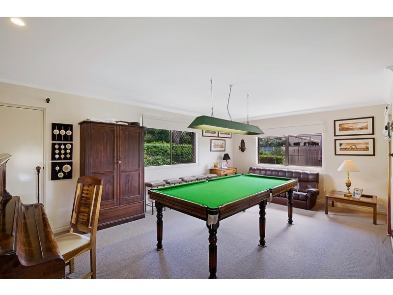 12808 New England Highway, Hodgson Vale QLD 4352